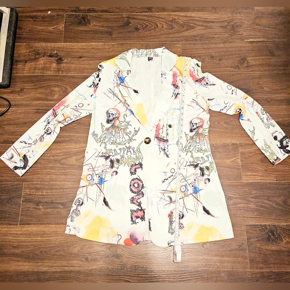 NWOT Shein long sleeve single button Halloween graffiti blazer size medium - Picture 10 of 13